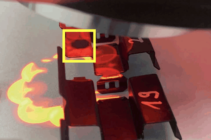 1787735108935261.gif 3.gif